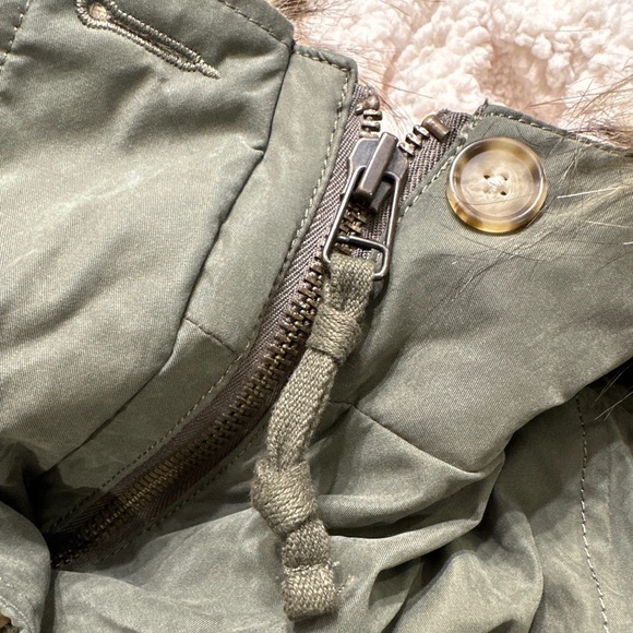 Abercrombie & Fitch Sherpa-Lined Military Parka Size Large - Picture 11 of 11